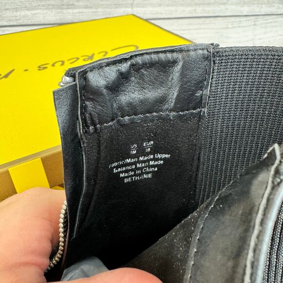 Circus Sam Edelman Black Bethanie Zip Front Faux Leather Lug Boots Size 8 - Picture 9 of 11